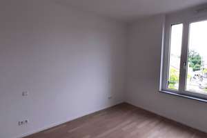 Helle, ruhige, neuwertige 3-Zimmer-Wohnung mit Balkon und Einbauchküche in Stuttgart Steckfeld – Die vollständige Adresse der Immobilie erhältst du vom Anbieter., 70599 Steckfeld, Stuttgart – Vorschaubild 9
