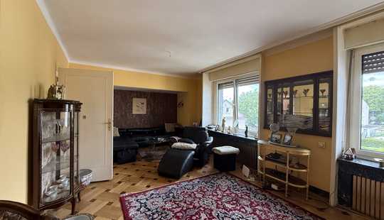Bild von Sanierungsbedürftiges Mehrfamilienhaus in Bad Vilbel!