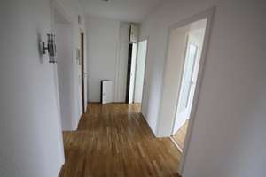 Sonnige 3-Zimmer-Wohnung mit EBK in Westenfeld, Sackgasse – Heribertistraße 9, 44866 Wattenscheid-Mitte, Bochum – Vorschaubild 3