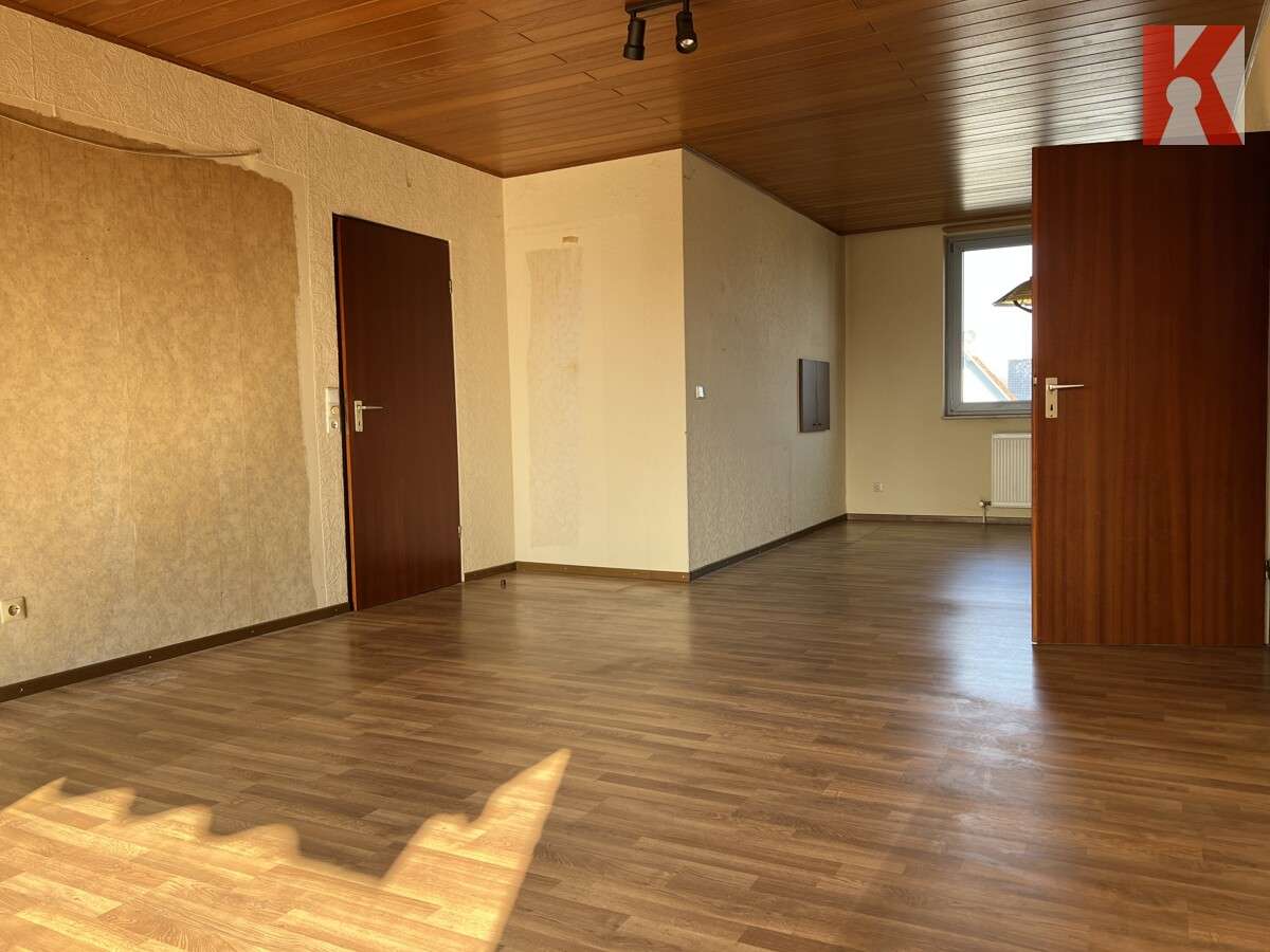 Immobilie in Rodenbach - PROVISIONSFREI! Für den kleinen Geldbeutel: 3-Zimmer-ETW mit Loggia & Garage in Niderrodenbach - Bild 2