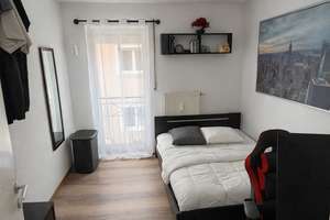 Sonnige und ruhige 3-Zimmer-Wohnung mit gehobener Ausstattung in Ingolstadt-Süd, nahe Bushaltestelle – Die vollständige Adresse der Immobilie erhältst du vom Anbieter., 85051 Süd, Ingolstadt – Vorschaubild 11