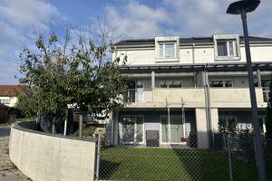  Moderne KfW-55-Doppelhaushälfte in Großmehring – hochwertige Ausstattung, Garten, Balkon, Garage  – Die vollständige Adresse der Immobilie erhältst du vom Anbieter., 85098 Großmehring – Vorschaubild 1