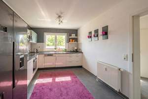 Einfamilienhaus in Bottrop-Batenbrock mit großem Wohnbereich und Garten – Die vollständige Adresse der Immobilie erhältst du vom Anbieter., 46238 Batenbrock, Bottrop – Vorschaubild 4