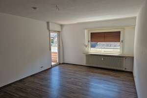 Dachgeschosswohnung WG geeignet – Lochheimer Straße 35, 69124 Kirchheim, Heidelberg – Vorschaubild 7