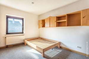 Charmante Doppelhaushälfte bzw. Mehrgenerationenhaus mit viel Potential auf traumhaften Grundstück – Die vollständige Adresse der Immobilie erhältst du vom Anbieter., 80999 Untermenzing, München – Vorschaubild 14