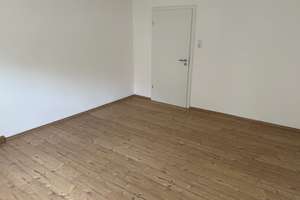 Ruhige und zentral gelegene Wohnung - frisch renoviert mit EBK und traumhaftem Südbalkon – Oberländerstraße 8, 93051 Kumpfmühl-Ziegetsdorf-Neuprüll, Regensburg – Vorschaubild 12