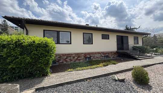 Bild von **Provisionsfrei** Schöner Bungalow mit großem Grundstück ZU VERKAUFEN