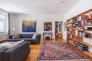 Ein Rückzugsort mitten in der Stadt – Stilvolle Altbauwohnung mit sonnigem Westbalkon – Die vollständige Adresse der Immobilie erhältst du vom Anbieter., 10117 Mitte (Ortsteil), Berlin – Vorschaubild 3