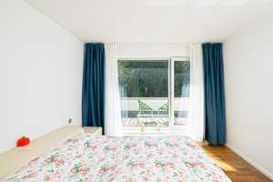 10 Meter breites Einfamilienhaus, 5 Zimmer, Sauna, Garten, Terrasse, exklusive Ausstattung u.v.m.! – Mettmann (Kreis) – Vorschaubild 13
