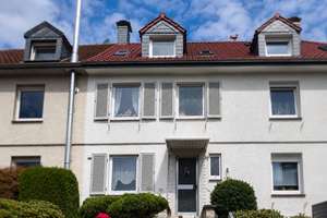 Ein Haus, viele Möglichkeiten – Reihenmittelhaus mit unverbaubarem Grünblick