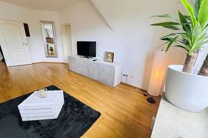 Modern möblierte Dachgeschosswohnung in Stuttgart West/Nord – Die vollständige Adresse der Immobilie erhältst du vom Anbieter., 70174 Relenberg, Stuttgart – Vorschaubild 9