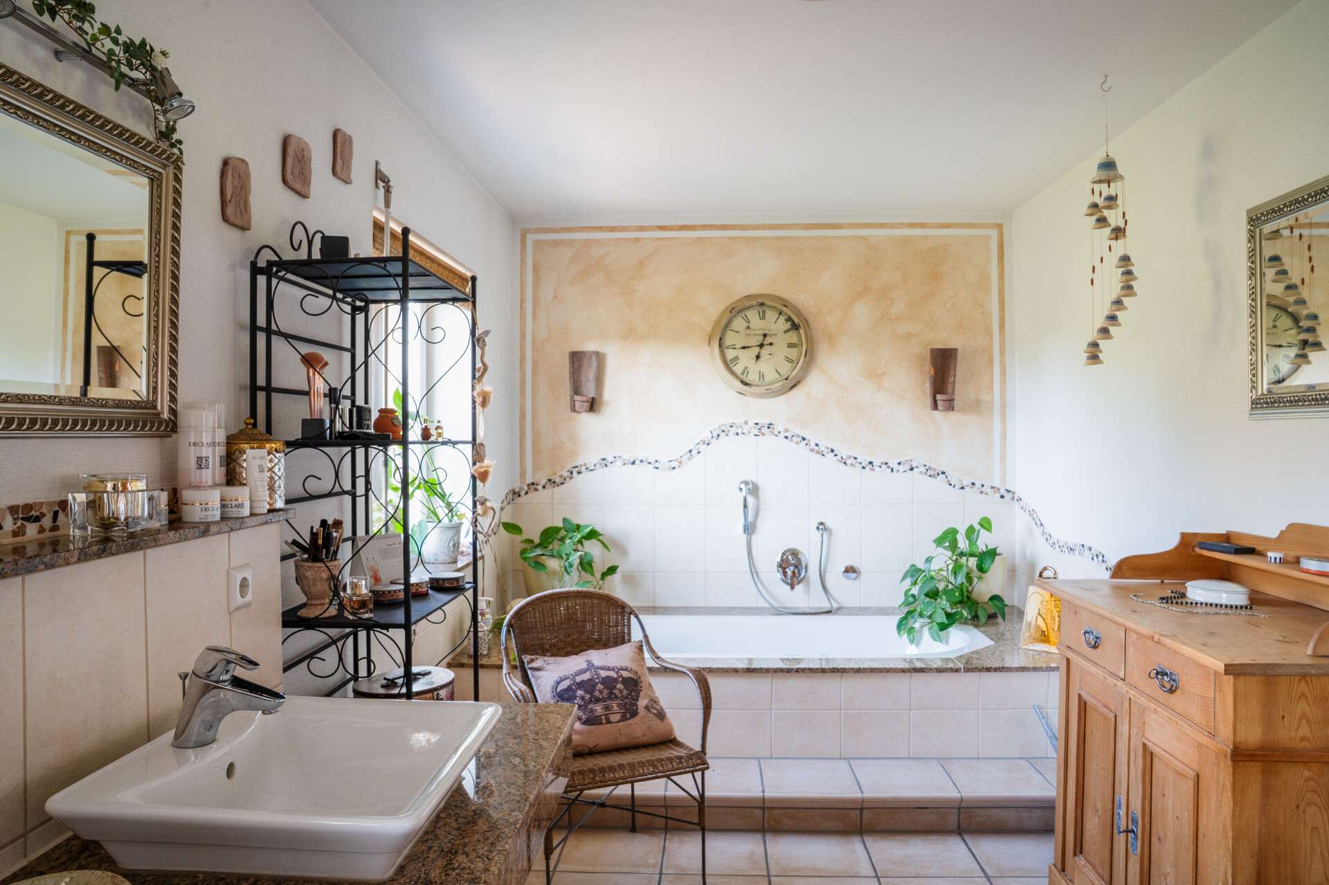 Immobilie in Hergatz - Hochwertig ausgestattetes Reiheneckhaus mit mediterranem Garten - Bild 0