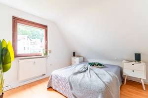 INVESTPLUS – Modernisierte Renditeimmobilie mit fünf gepflegten Wohnungen in Oberkochen – Die vollständige Adresse der Immobilie erhältst du vom Anbieter., 73447 Oberkochen – Vorschaubild 7