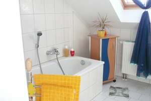 Dachappartment in Wiesbaden - Erbenheim sucht neuen Bewohner! – Sigismundstr. 16, 65205 Erbenheim, Wiesbaden – Vorschaubild 3