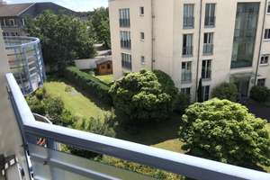Gepflegte Wohnung mit Balkon und TG-Stellplatz in Rodenkirchen – Mildred-Scheel-Straße 15, 50996 Rodenkirchen (Ortsteil), Köln – Vorschaubild 2