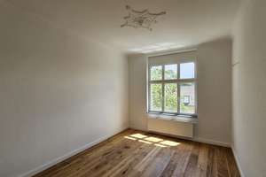 Zentral in Aachen: 4-Zimmer-Wohnung mit viel Raum – Bergdriesch 38a, 52062 Ponttor, Aachen – Vorschaubild 4
