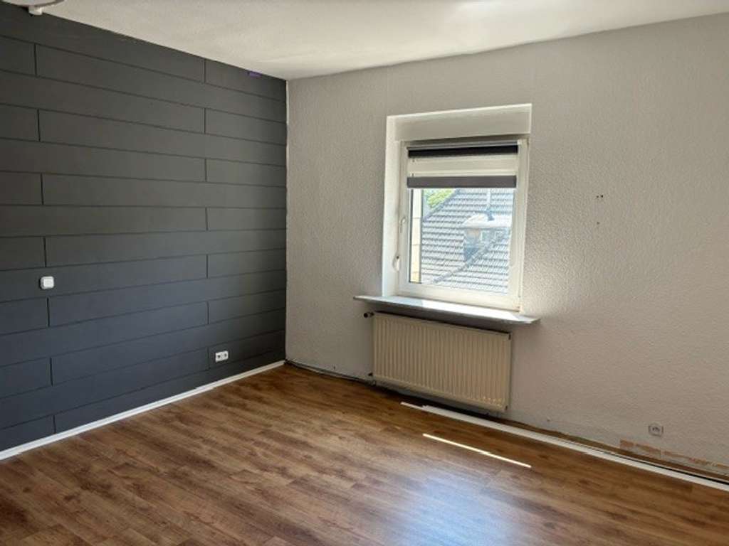 Immobilie in Hagen - Vielseitig nutzbares und teilweise vermietetes Mehrfamilienhaus in Hohenlimburg - Bild 3