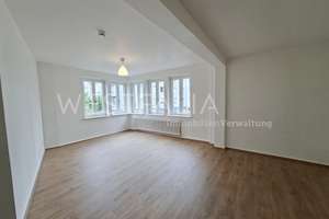 Geräumige Wohnung mit Charme