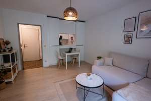 Charmante 2-Zimmer-Wohnung mit Balkon in guter Lage von Köln-Braunsfeld – Maarweg 86, 50933 Braunsfeld, Köln – Vorschaubild 2