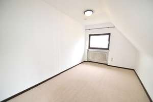 **Königswinter-Ittenbach: Alles andere als 08/15! Hier verwirklichen Sie Ihre Wohnträume!** – Die vollständige Adresse der Immobilie erhältst du vom Anbieter., 53639 Königswinter – Vorschaubild 9
