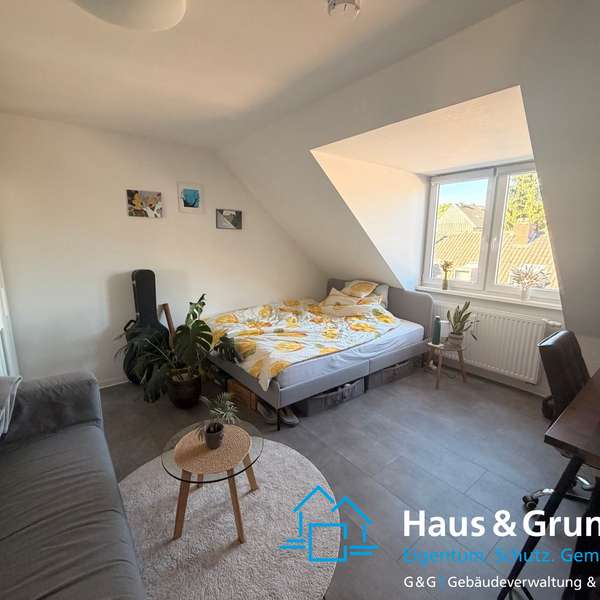 *** helle, charmante WG-taugliche 3-Zimmer-Wohnung - im beliebten Westviertel ***