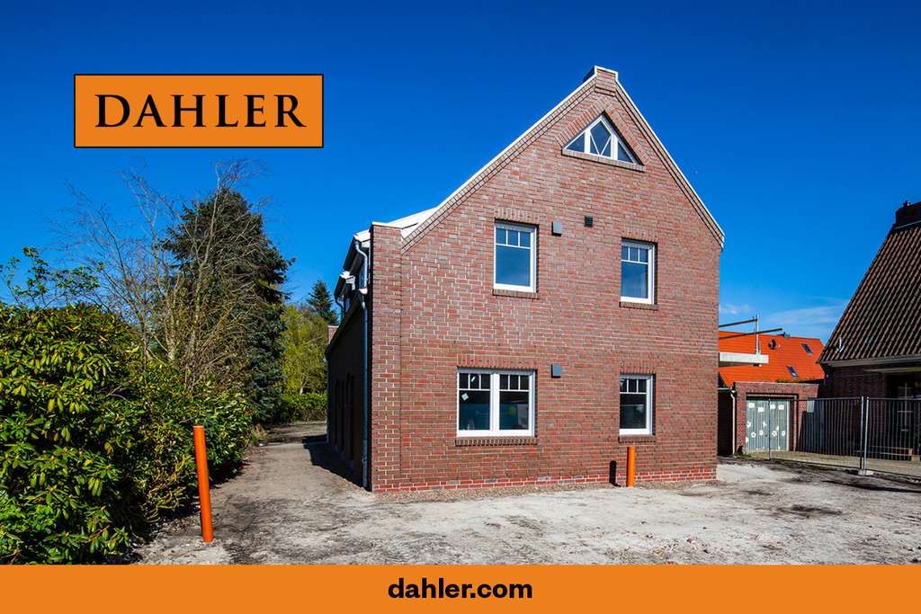 Erstbezug, gemütliche Dachgeschosswohnung mit Balkon in Norden