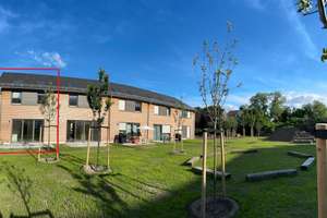 Neubau-Reihenhaus mit Garten in Berlin Französisch Buchholz