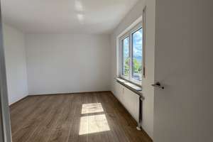 Renovierte schöne 3-Zimmer-Wohnung mit Balkon & Garage in Reutlingen – Kurt-Schuhmacher-Str. 49, 72762 Reutlingen-Mitte, Reutlingen – Vorschaubild 24