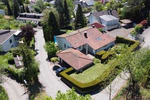 Einfamilienhaus mit Garten und Pool in ruhiger Lage in Reutlingen