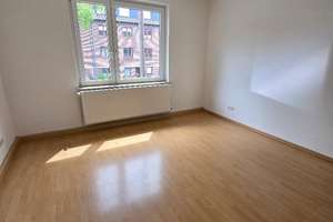 Mehrparteienhaus zum Kauf für Anlage und Selbstnutzer – Die vollständige Adresse der Immobilie erhältst du vom Anbieter., 28215 Weidedamm, Bremen – Vorschaubild 10