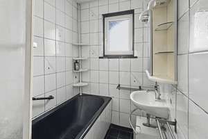 Ein Zuhause zum Wohlfühlen – Einfamilienhaus mit Dachterrasse für Paare u. Familien in Kleinostheim – Die vollständige Adresse der Immobilie erhältst du vom Anbieter., 63801 Kleinostheim – Vorschaubild 6