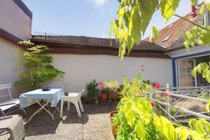 Willkommen in der Heidelberger Altstadt! Stadtvilla mit Schlossblick, Atrium & Dachterrasse – Die vollständige Adresse der Immobilie erhältst du vom Anbieter., 69117 Altstadt, Heidelberg – Vorschaubild 2