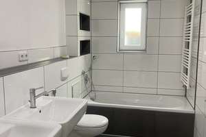 Ankommen. Wohlfühlen. Zuhause sein. – 3,5 Zimmer in bester Lage von Heilbronn – Hohenstaufenstr. 25, 74074 Heilbronn, Heilbronn – Vorschaubild 3