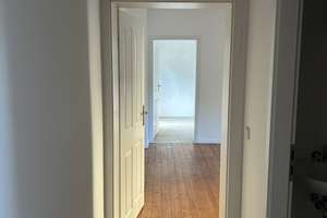 Charmante 2-Zimmer Wohnung in Koblenz-Niederberg, Ortsmitte – Ellingstraße 1, 56077 Niederberg, Koblenz – Vorschaubild 2