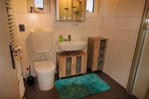 Herrliches Einfamilienhaus - modernisiert und für den Einzug bereit !  – Die vollständige Adresse der Immobilie erhältst du vom Anbieter., 89358 Kammeltal – Vorschaubild 7