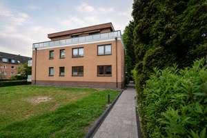 Familienfreundliches 4-Zimmer-Penthouse mit Tiefgaragenstellplatz – Die vollständige Adresse der Immobilie erhältst du vom Anbieter., 22455 Niendorf, Hamburg – Vorschaubild 2
