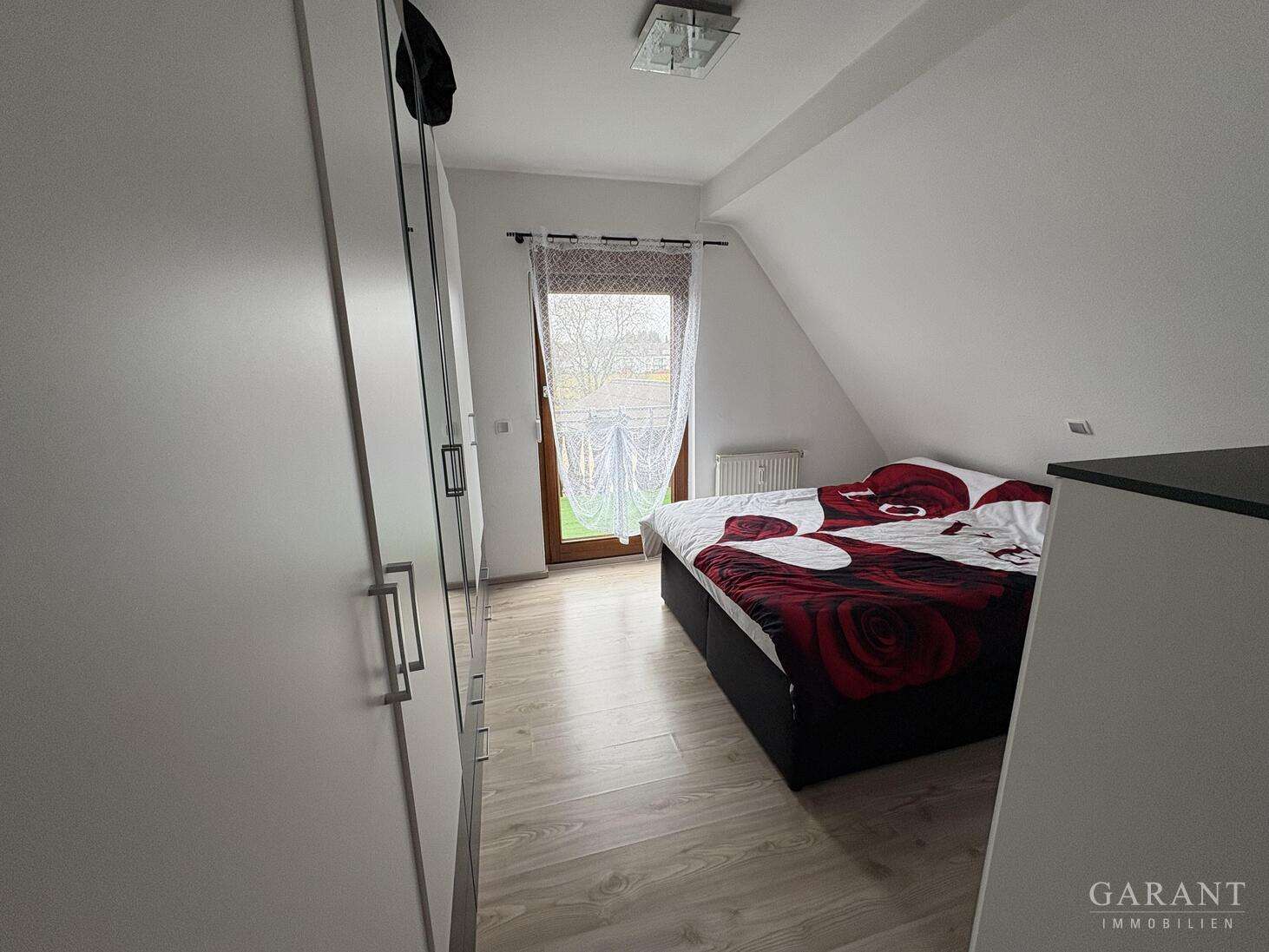 Immobilie in Mutlangen - Gemütliche 3 Zimmer-DG-Wohnung mit Balkon - Kapitalanlage oder Eigenheim? - Bild 1