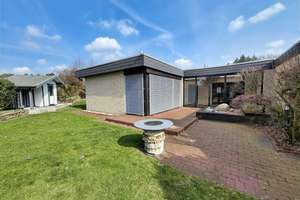Architektenhaus im Bungalowstil in Sennestadt – Die vollständige Adresse der Immobilie erhältst du vom Anbieter., 33689 Sennestadt, Bielefeld – Vorschaubild 2