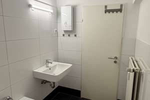Helle 2-Zimmer-Wohnung mit modernem Bad und Loggia in Pempelfort – Kaiserstraße  25, 40479 Pempelfort, Düsseldorf – Vorschaubild 12