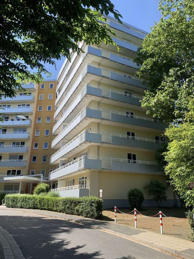 Provisionsfrei direkt vom Eigentümer: 3-Zimmer-Erdgeschosswohnung mit Balkon in Hofheim