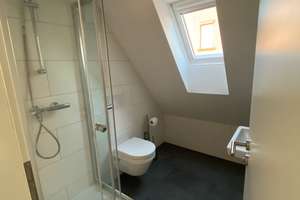 3-Zimmer-DG-Wohnung in Zuffenhausen  – Die vollständige Adresse der Immobilie erhältst du vom Anbieter., 70435 Zuffenhausen-Frauensteg, Stuttgart – Vorschaubild 4