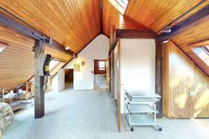 Exklusive Villenlage Nikolassee – Charaktervolles Einfamilienhaus mit Gartenidylle für die Familie – Die vollständige Adresse der Immobilie erhältst du vom Anbieter., 14129 Nikolassee, Berlin – Vorschaubild 24
