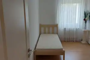 Ruhige 3 Zimmer-Wohnung, im Verlagsviertel, mit Balkon, Einbauküche mit Haushaltsgeräten + Internet – Darmstadt – Vorschaubild 4