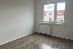 Schon gesehen? Hübsche 3-Raum-Wohnung sucht Nachmieter! – Schlottwitzer Str. 5 b, 1277 Tolkewitz/Seidnitz-Nord, Dresden – Vorschaubild 1