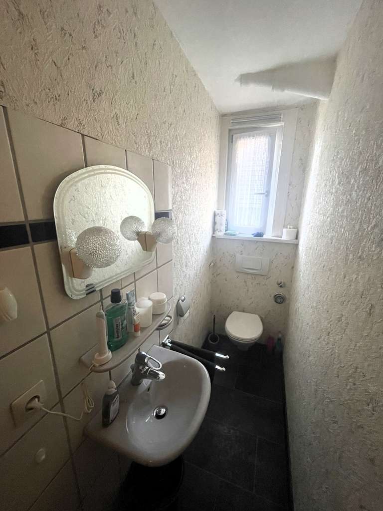 Immobilie in Bad Wildbad - Energetische 3 Zi. Whg mit geringem Hausgeld! - Bild 2