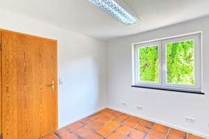 *RESERVIERT*Attraktives Einfamilienhaus mit Einliegerwohnung in Kadelburg zu verkaufen – Die vollständige Adresse der Immobilie erhältst du vom Anbieter., 79790 Küssaberg – Vorschaubild 13