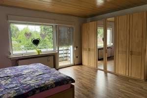 Charmantes Reihenendhaus mit großem Garten mit viel Platz für die Familie
 – Die vollständige Adresse der Immobilie erhältst du vom Anbieter., 44807 Bergen/Hiltrop, Bochum – Vorschaubild 10