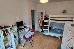 Wohnung mit Zukunft – Gepflegte 3-Zimmer-Wohnung mit Loggia in Ingolstadt – Die vollständige Adresse der Immobilie erhältst du vom Anbieter., 85057 Nordwest, Ingolstadt – Vorschaubild 2