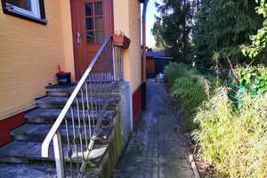 Einfamilienhaus in Berlin-Rudow (bezugsfrei) – 4 Zi. ca. 109 m² Wohnfläche plus ca. 56 m² Souterrain – Margueritenring 17A, 12357 Rudow, Berlin – Vorschaubild 5