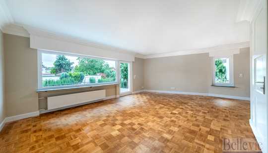 Bild von Kernsaniertes EFH aus mit Einliegerwohnung und großem pflegeleichten Garten  in Innenstadtnähe.